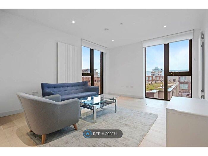 1 Bedroom Flat To Rent In Admiralty Avenue, London, E16