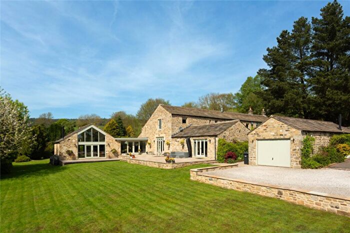 5 Bedroom Link Detached House For Sale In Lower Norwood Road, Norwood, Otley, West Yorkshire, LS21