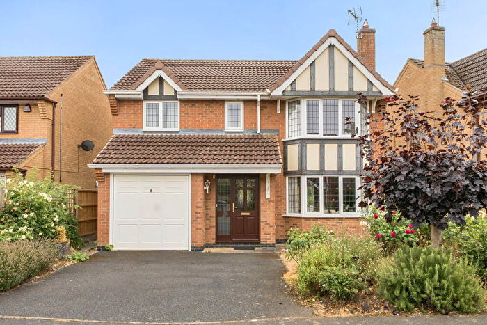 4 Bedroom Detached House For Sale In Heron Road, Oakham, LE15