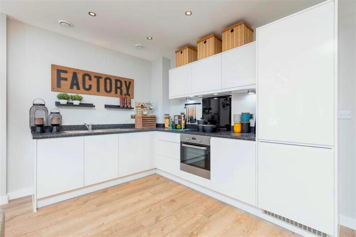 3 Bedroom Flat To Rent In Emer Court, Tottenham, N17