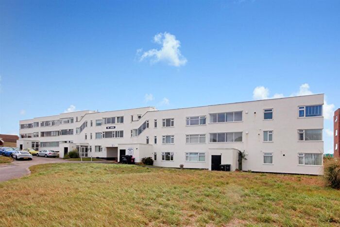 1 Bedroom Flat To Rent In Brighton Road, Lancing, BN15