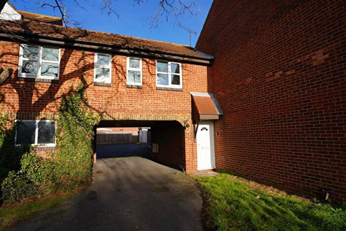 1 Bedroom Flat To Rent In Frobisher Way, Shoeburyness, SS3