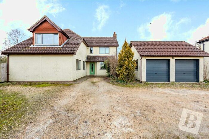 4 Bedroom Detached House To Rent In Dunmow Road, Fyfield, Ongar, CM5