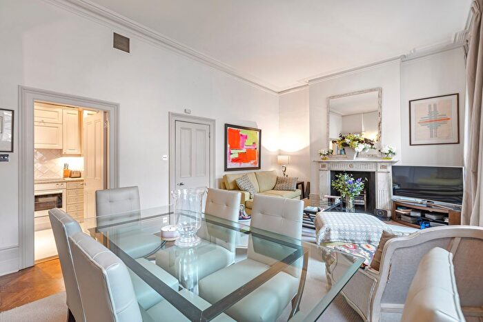 1 Bedroom Flat To Rent In Sloane Street, Knightsbridge, SW1X