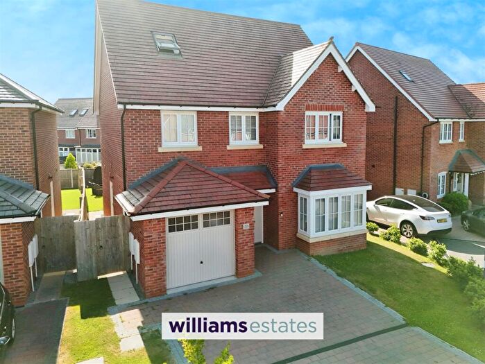 5 Bedroom Detached House For Sale In Old Hall Road, Hawarden, CH5