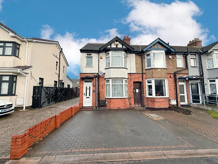 3 Bedroom Terraced House For Sale In Wingate Road, Luton, LU4
