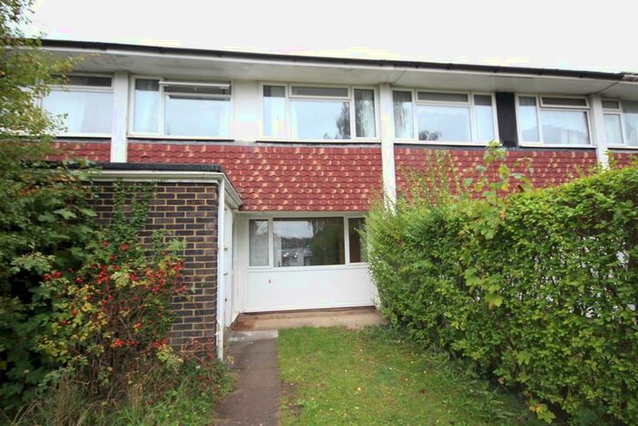 3 Bedroom House To Rent In Guildford Park Avenue, Guildford, GU2