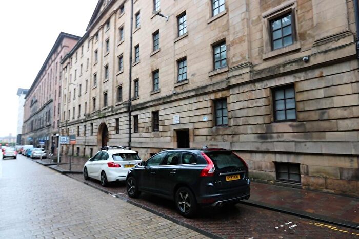 Flat To Rent In James Watt Street, Glasgow, Glasgow City, G2
