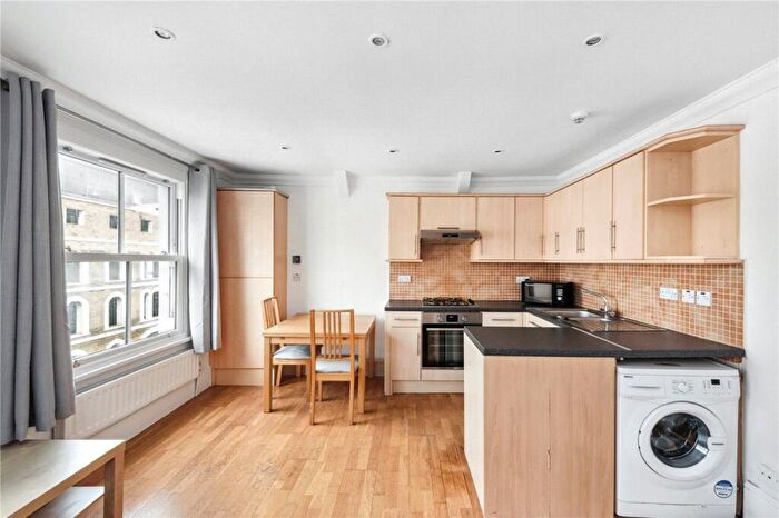 1 Bedroom Apartment For Sale In Caledonian Road, London, N7