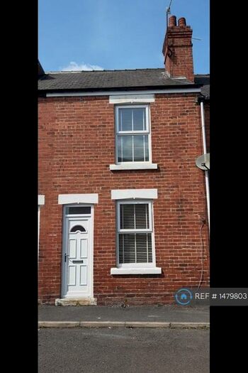 2 Bedroom Terraced House To Rent In Elton Street, Chesterfield, S40