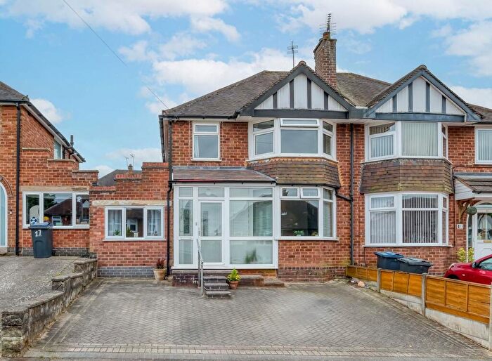 3 Bedroom Semi-Detached House For Sale In Loynells Road, Rednal, B45