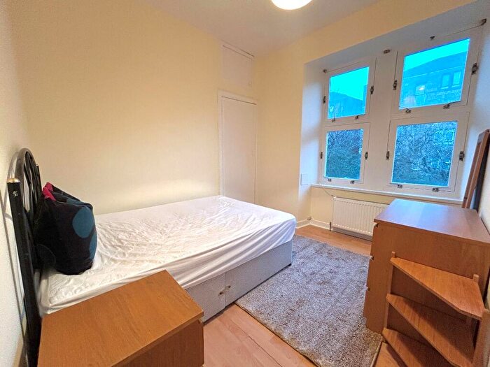 1 Bedroom Flat To Rent In Kildonan Drive, Thornwood, Glasgow, G11