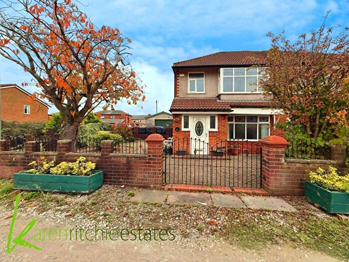 2 Bedroom Semi-detached House For Sale In Everbrom Road, Bolton, BL3