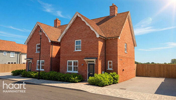 3 Bedroom Detached House For Sale In Wellington Road, Mistley, Manningtree, Essex, CO11