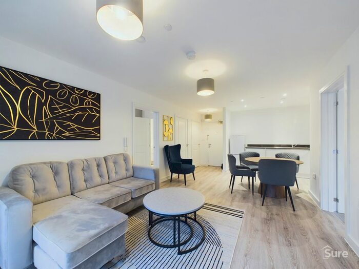 2 Bedroom Flat To Rent In Fox House, Erasmus Drive, Derby, Derbyshire, DE1