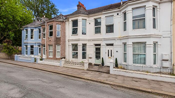 2 Bedroom Flat For Sale In Neath Road, Plymouth, PL4