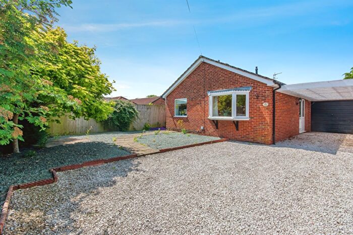 2 Bedroom Detached Bungalow For Sale In Dean Close, Leasingham, Sleaford, NG34