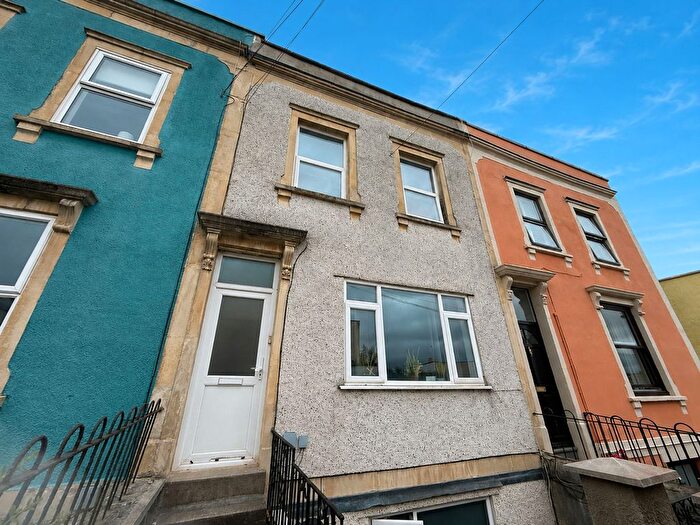 3 Bedroom Maisonette To Rent In Richmond Street, Bristol, BS3