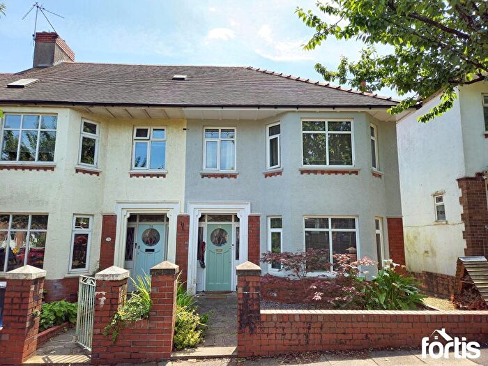3 Bedroom End Of Terrace House For Sale In Melrose Avenue, Penylan, CF23