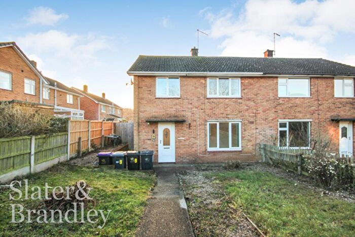 3 Bedroom Semi-Detached House To Rent In Cloverdale, Cotgrave, Nottingham, NG12