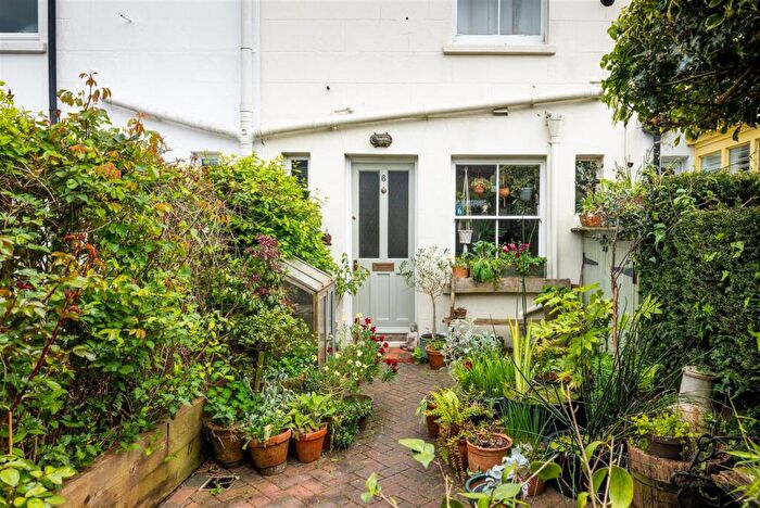3 Bedroom House For Sale In Barcombe, Lewes, BN8