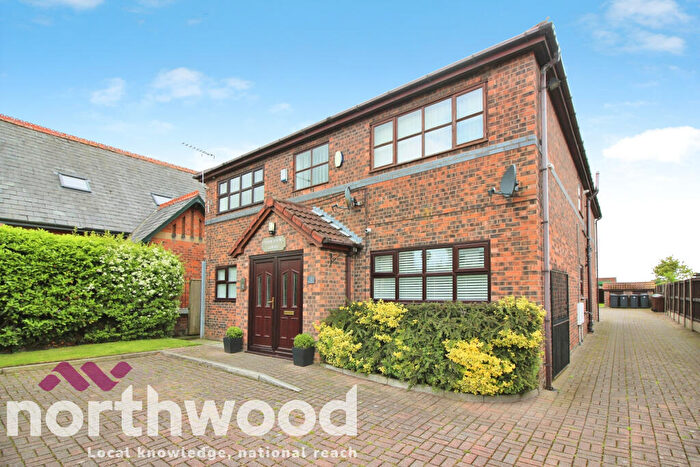 2 Bedroom Flat For Sale In - Rufford Road, Crossens, Southport, PR9