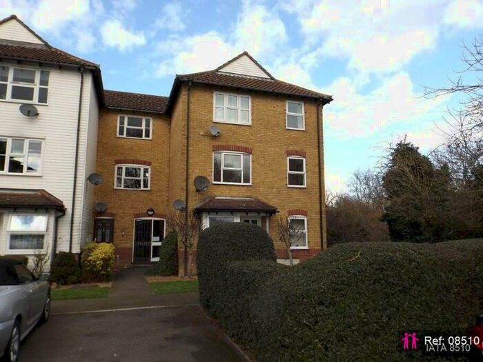 1 Bedroom Ground Maisonette To Rent In Armiger Way, Witham, CM8