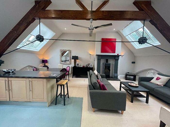 2 Bedroom Terraced House To Rent In Station Road, Harborne. Birmingham, B17