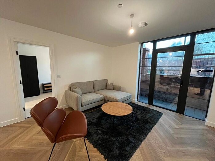 2 Bedroom Apartment To Rent In Lockside House, Scotland Street, B1