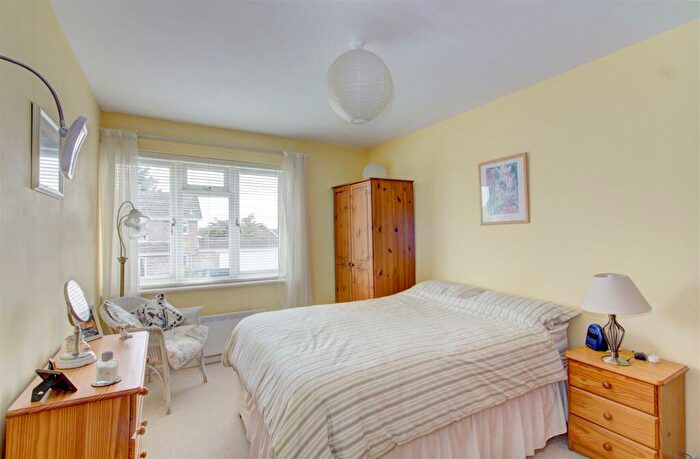 3 Bedroom Bungalow For Sale In Vale Leaze, Little Somerford, SN15