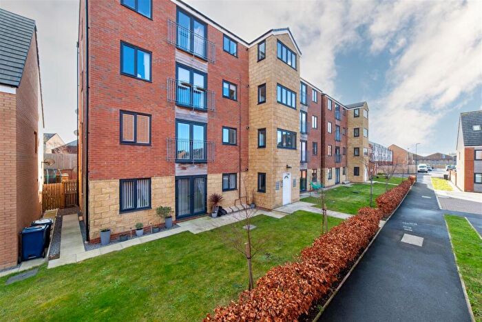 2 Bedroom Flat To Rent In St. Nicholas Way, Hebburn, NE31