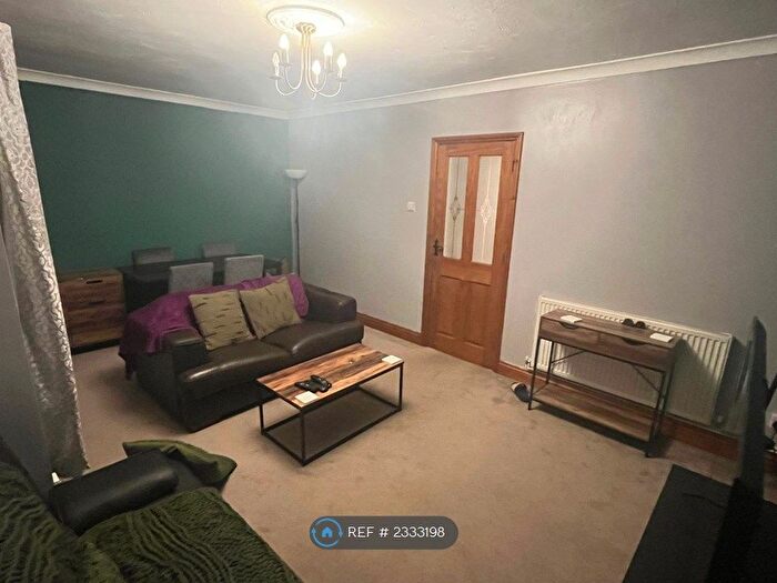 2 Bedroom Flat To Rent In Magnolia Drive, Colchester, CO4
