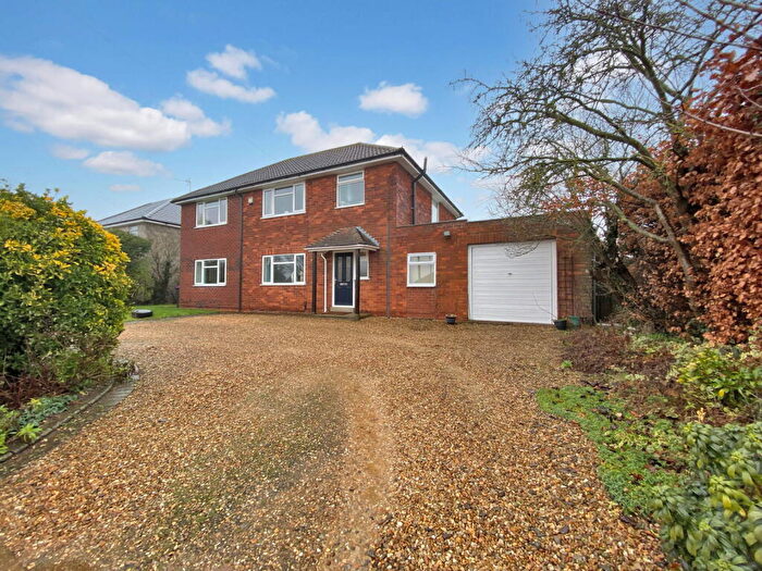 4 Bedroom Detached House For Sale In Belton Lane, Great Gonerby, Grantham, Lincolnshire, NG31