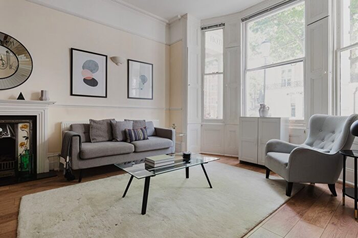 2 Bedroom Flat To Rent In Earl's Court, London, SW5