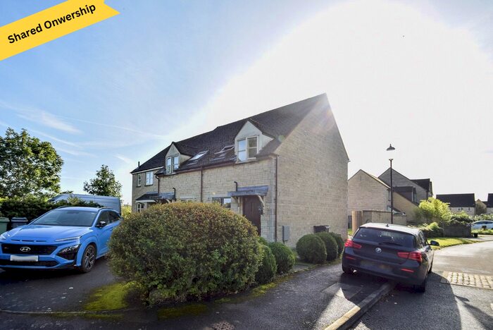 2 Bedroom End Of Terrace House For Sale In The Bratches, Chipping, Campden, GL55