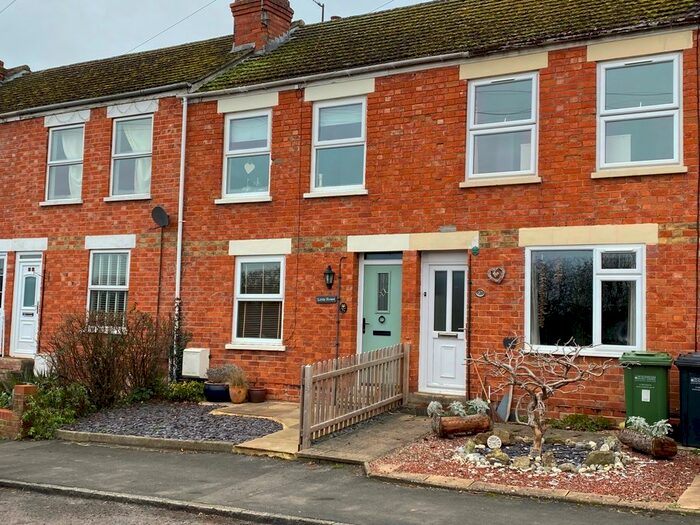 2 Bedroom Terraced House For Sale In Willersey Road, Badsey, WR11