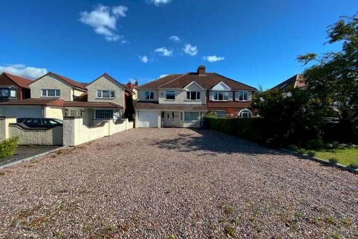 4 Bedroom Property To Rent In Birmingham Road, Lichfield, WS14