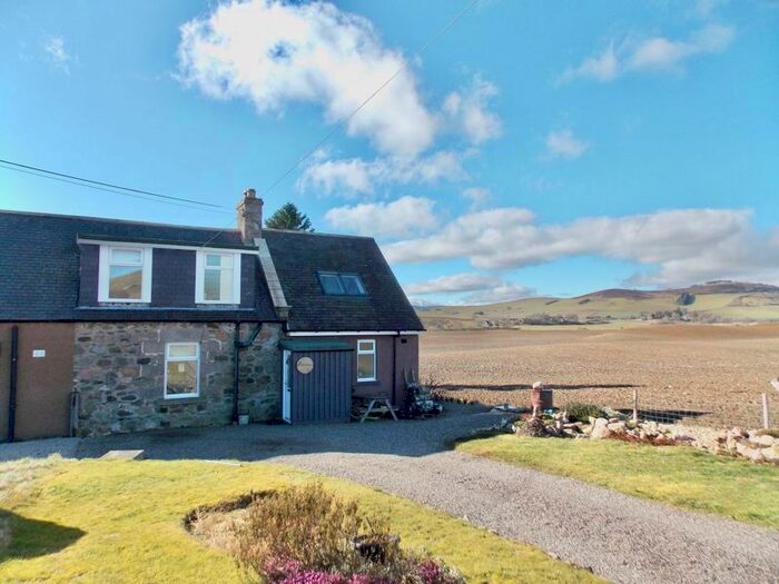 3 Bedroom Cottage For Sale In Glenkindie, Alford, AB33