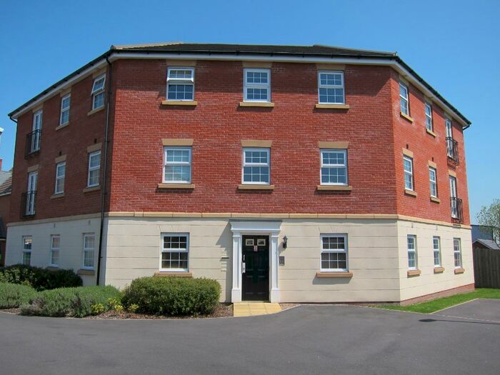 2 Bedroom Flat To Rent In James Drive, Calverton, Nottingham, NG14