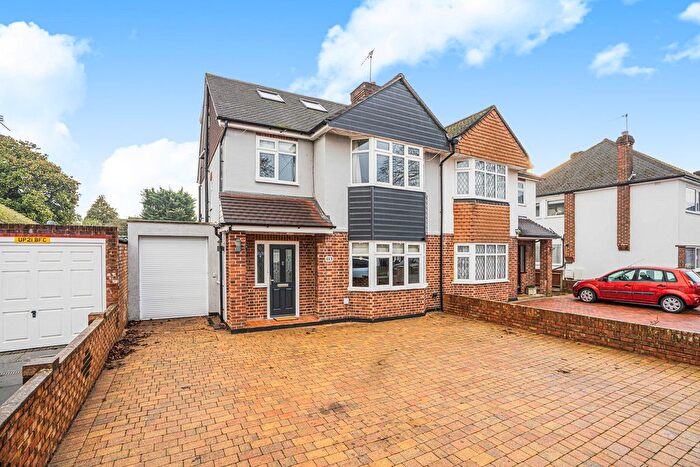 4 Bedroom Semi-Detached House For Sale In Grosvenor Road, Staines-Upon-Thames, TW18