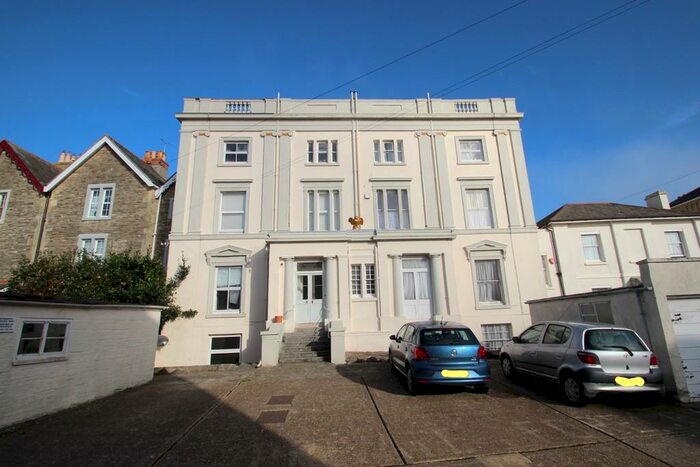 1 Bedroom Flat To Rent In The Strand, Ryde, PO33