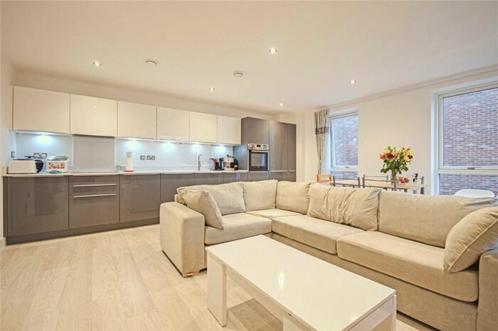 2 Bedroom Apartment To Rent In Scholars Court, Harrison Drive, Cambridge, CB2