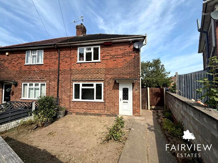 3 Bedroom Semi-Detached House To Rent In Lindley Street, Newthorpe, NG16