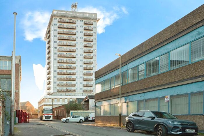 2 Bedroom Apartment To Rent In Navigation Street, Leicester, LE1