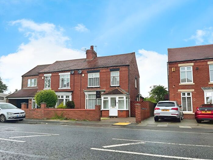 3 Bedroom Semi-Detached House For Sale In Harton Lane, South Shields, Tyne And Wear, NE34
