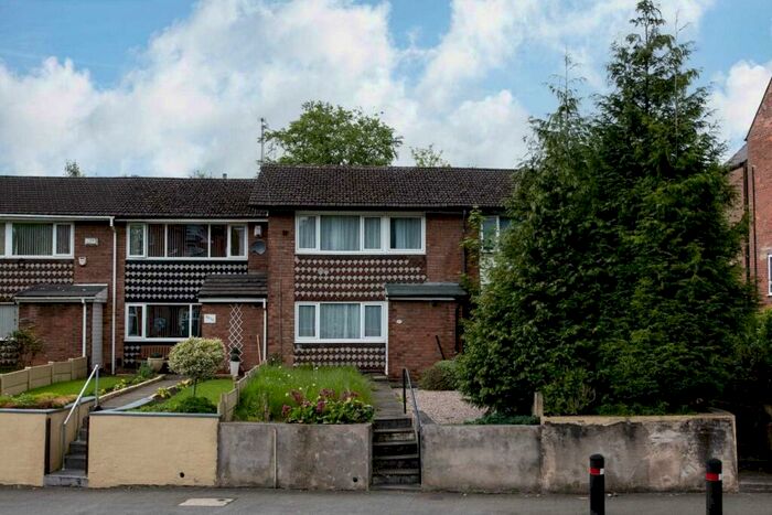 2 Bedroom House To Rent In Great Clowes Street, Salford, M7