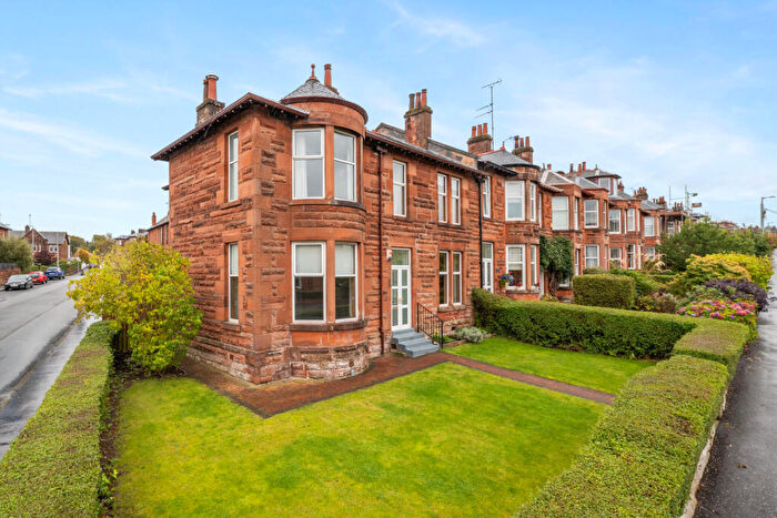 4 Bedroom End Of Terrace House For Sale In Ormonde Avenue, Glasgow, G44