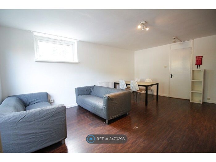 4 Bedroom Flat To Rent In Forge Place, London, NW1