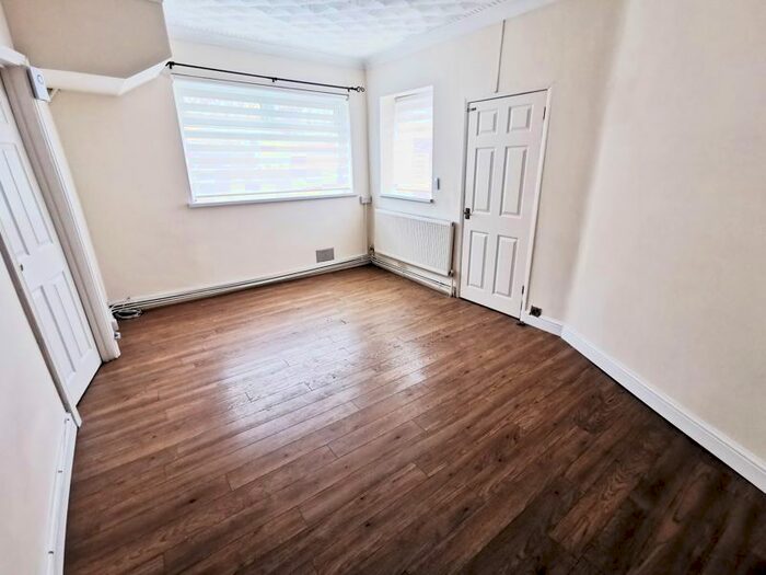 3 Bedroom Terraced House To Rent In Bedwlwyn Street, Ystrad Mynach