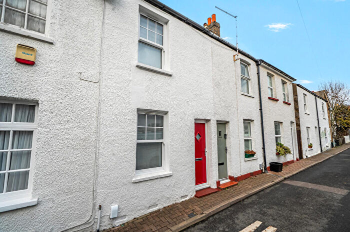2 Bedroom Terraced House For Sale In Victoria Road, Chislehurst, Kent, BR7
